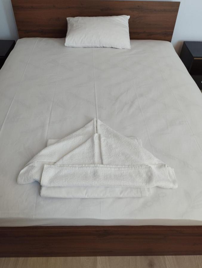 Alfa Guest Rooms With Parking Varna Buitenkant foto