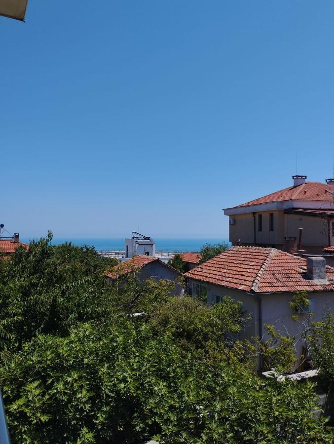 Alfa Guest Rooms With Parking Varna Buitenkant foto