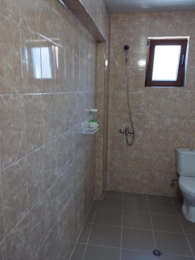 Alfa Guest Rooms With Parking Varna Buitenkant foto
