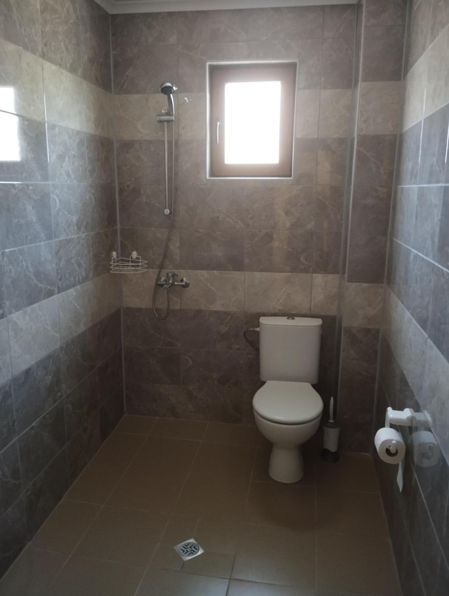 Alfa Guest Rooms With Parking Varna Buitenkant foto