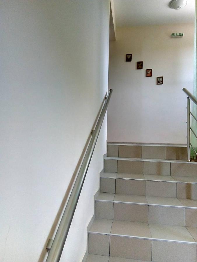 Alfa Guest Rooms With Parking Varna Buitenkant foto